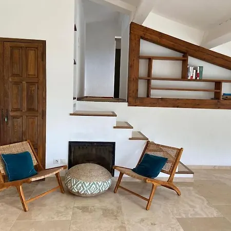 Vila Andromede, De Charme Avec Vue Et Acces Le Pradet